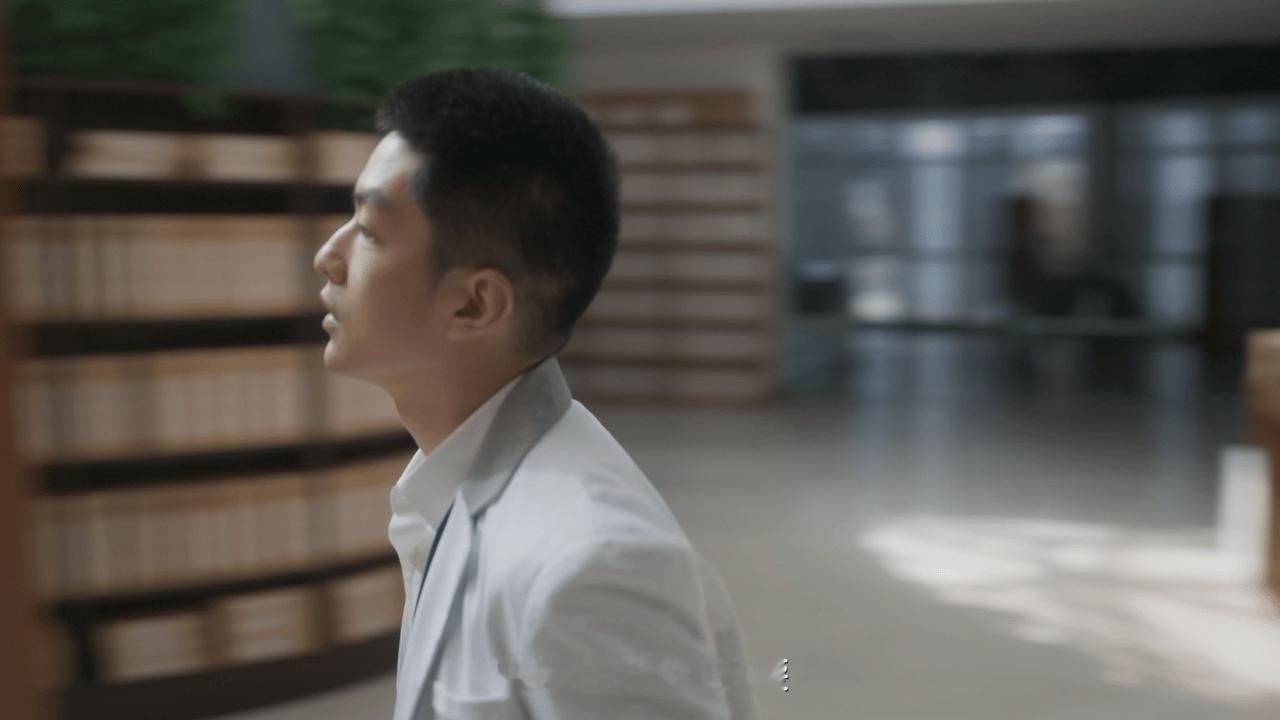 屈楚萧新剧接档主角  从“地球流浪者”到“星月追光者”，屈楚萧的航天路越走越宽！