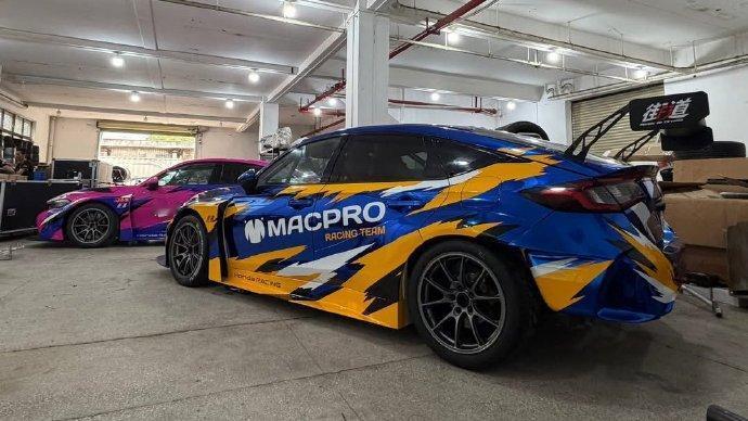 在此次上海站的CTCC中国汽车场地职业联赛中，今年MacPro Racing车队