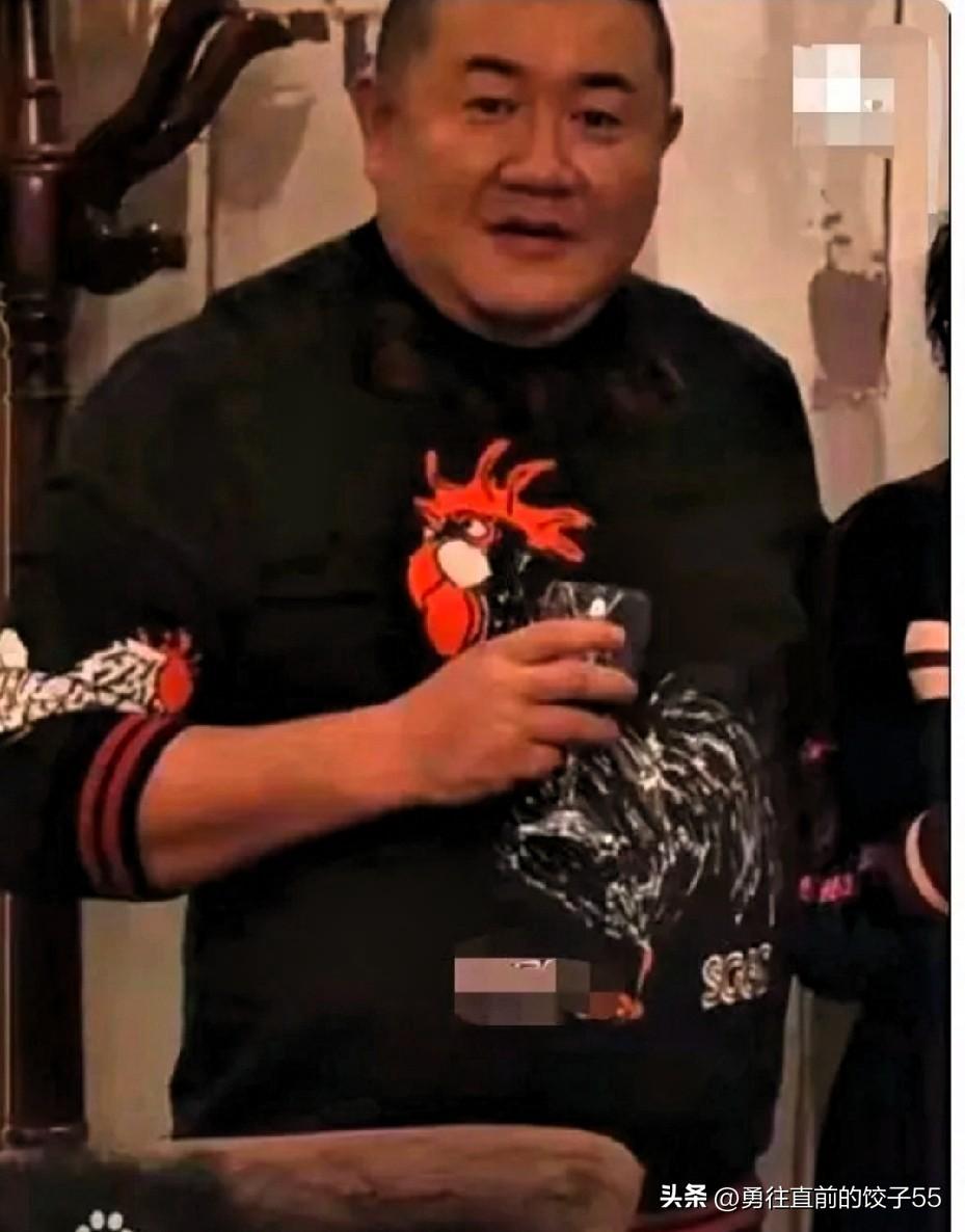 看到孙小果案里那张审批表，我盯着“不同意”三个字看了许久，脊背一阵发凉。

19