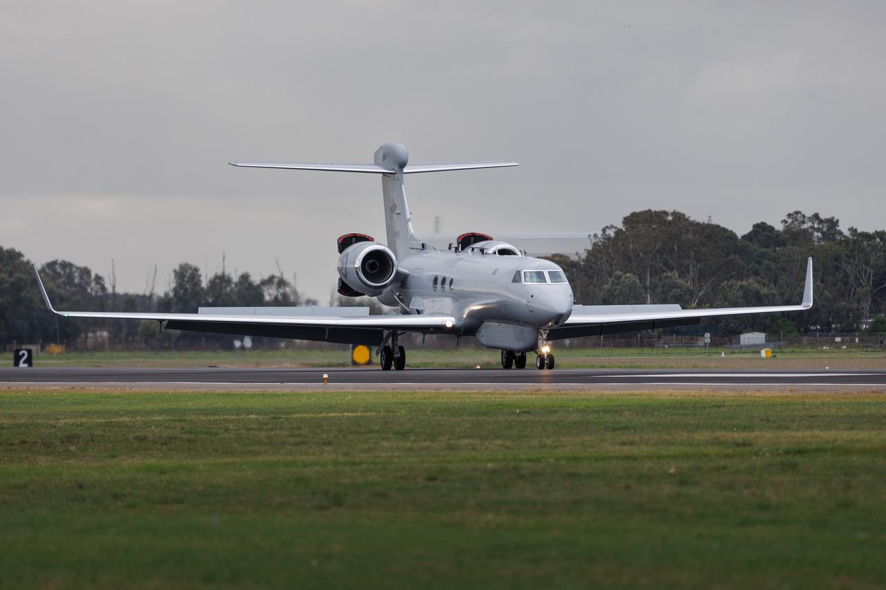第三架 MC-55A“游隼”（Peregrine）抵达

第三架澳大利亚皇家空军