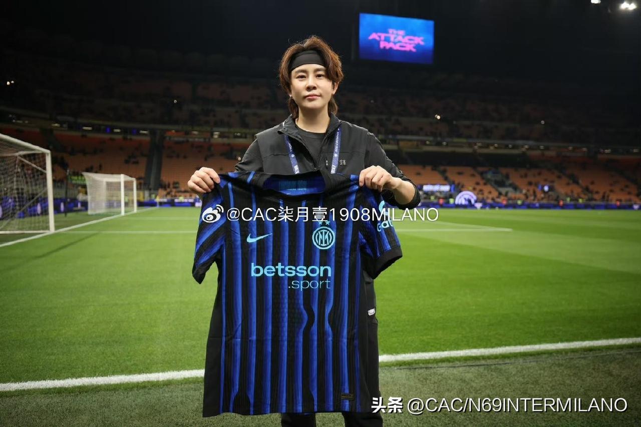 【2025/26国家德比】

“冰上大魔王”中国短道速滑传奇王濛
亚平宁“坦克”