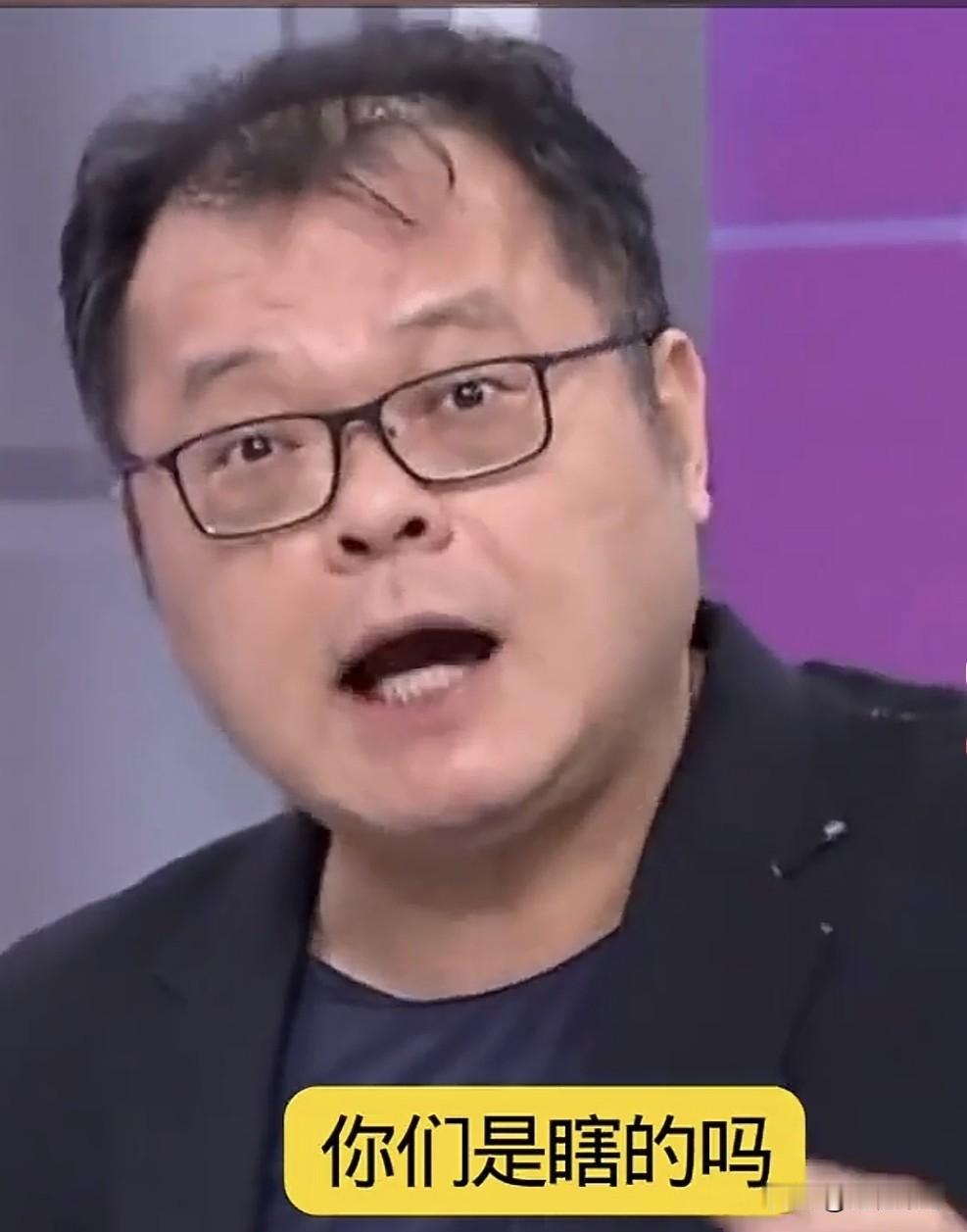 看不下去了！绿营名嘴黄暐瀚卖力吹捧沈伯洋。媒体人陈挥文酸：我个人是比较同情暐瀚兄