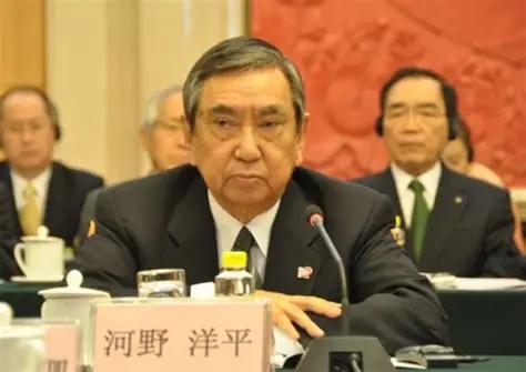 中日关系陷入了近年来最僵的局面，没人想到长达5个月的死局，居然靠着89岁日本前众