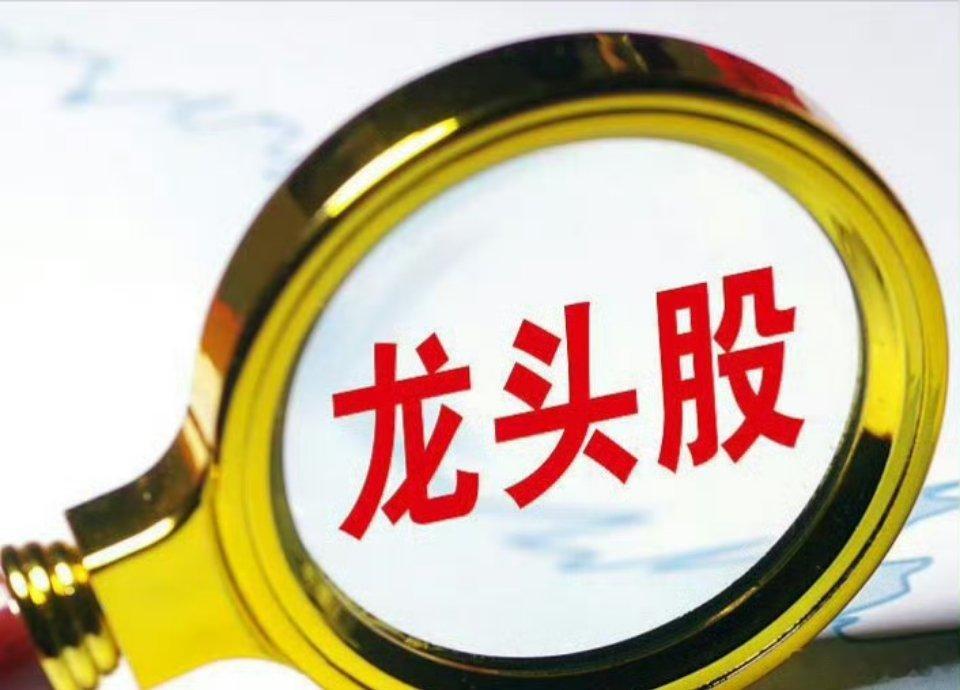二板定龙头·一进二备选清单按战法筛选筛选标准：题材主线+板块批量涨停、首板换手5