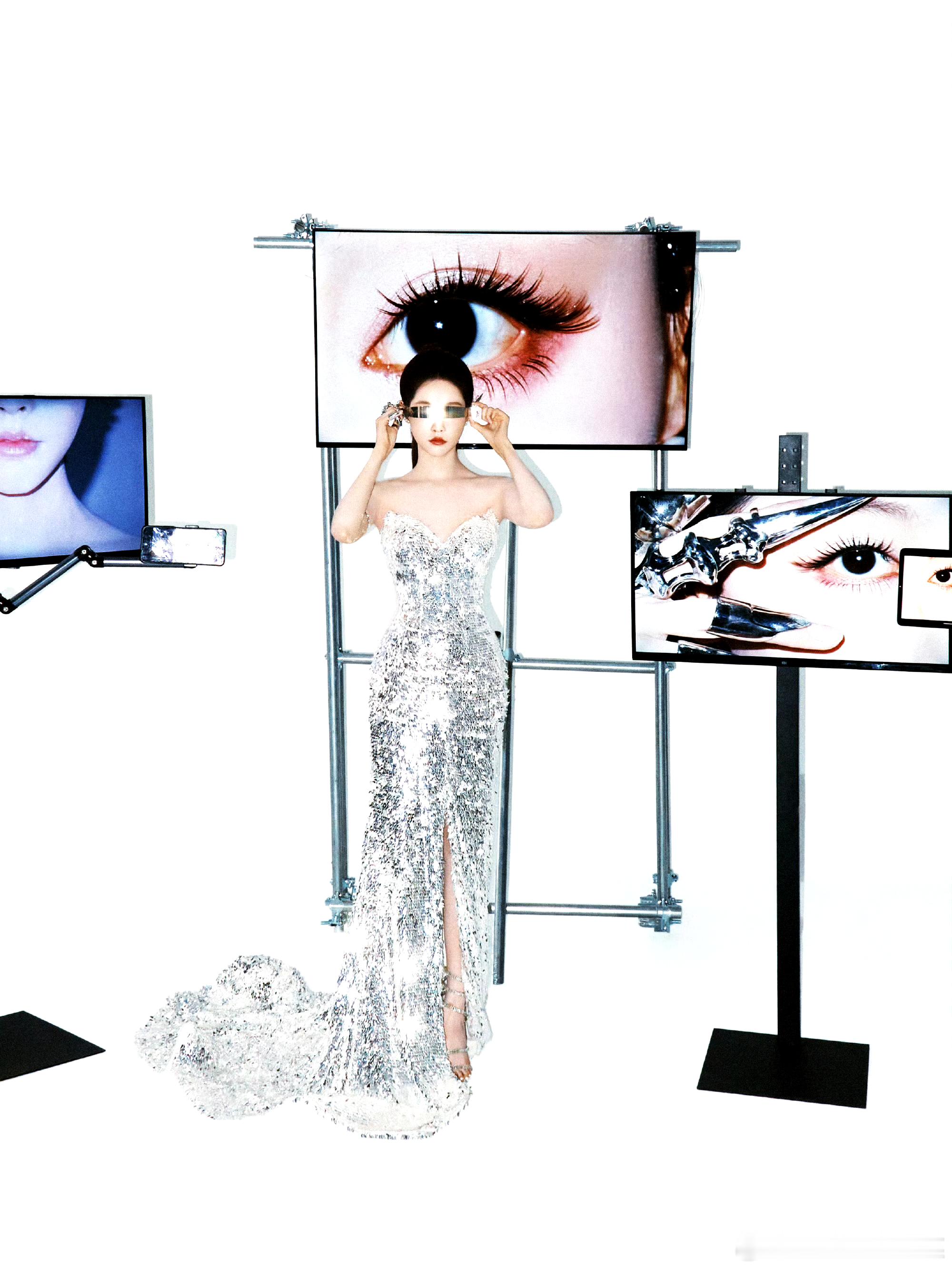 祝绪丹一亲嘴家里盆都端冒烟了周五晚高疯 被这段对话戳中笑点，祝绪丹和魏大勋聊出了