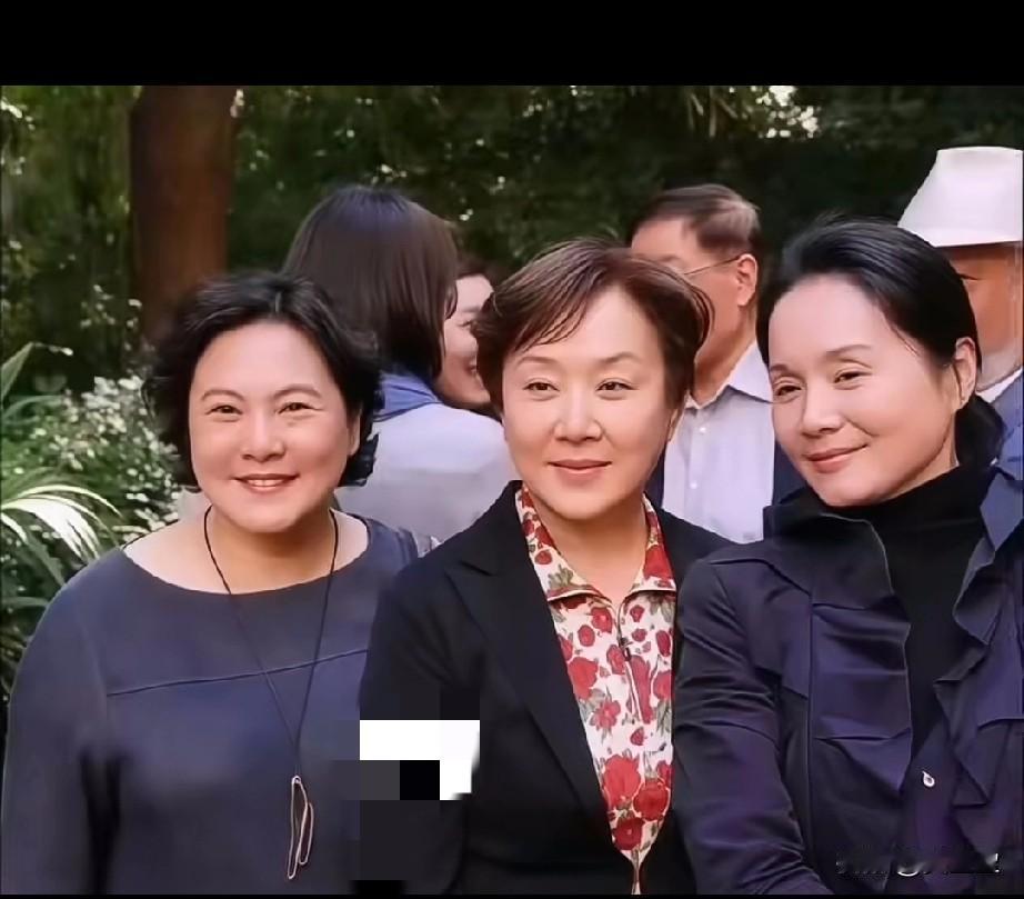 有人还记得她们吗？
这几位50后女演员，年轻时在银屏上风华正茂，佳作频出，塑造了