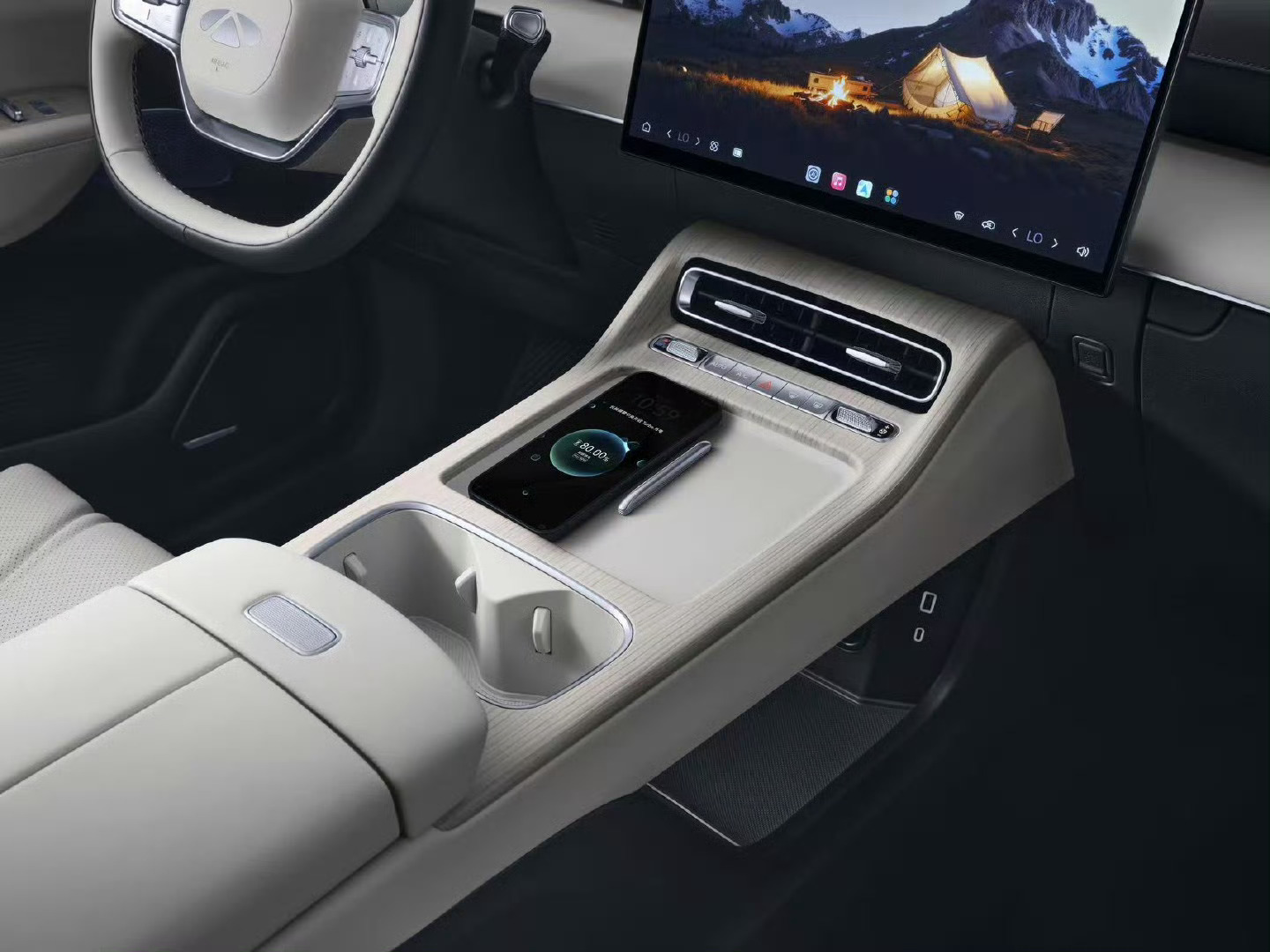 奇瑞风云之夜T9L正式预售奇瑞风云T9L为大五座电混SUV，预售13.99万起。