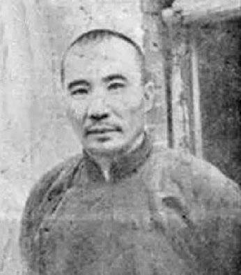 王耀武最放心不下的参谋长被俘，竟未被送入功德林，后来却成了解放军的重要朋友？
1