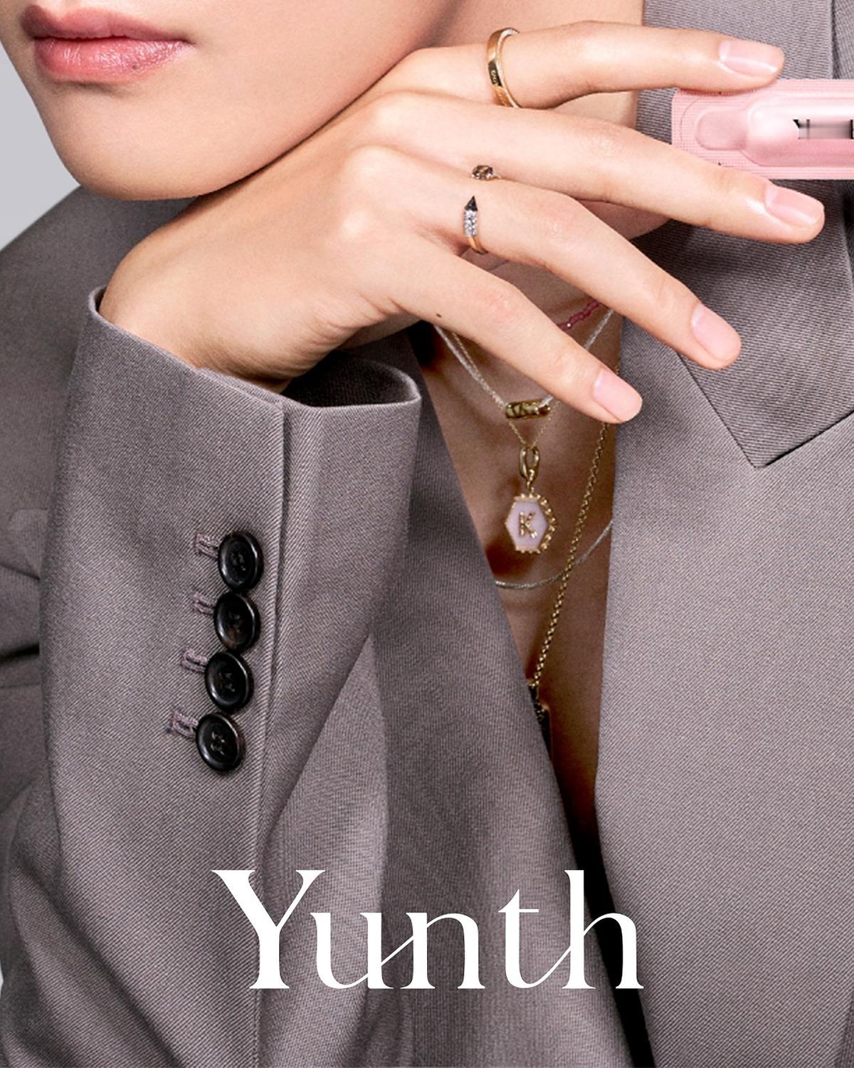 金泰亨今日官宣两个代言--Yunth、TIRTIR ​​​