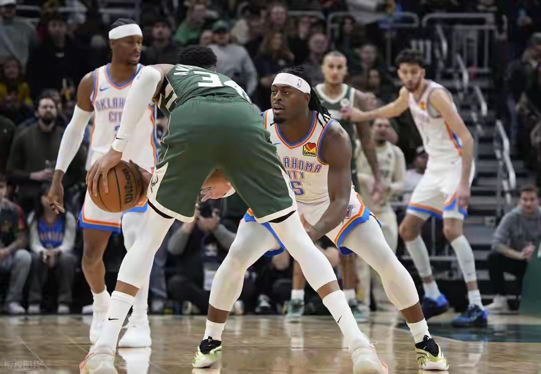 nba 19投16中！亚历山大爆砍40+11字母哥仅19+14 雷霆大胜雄鹿雄鹿