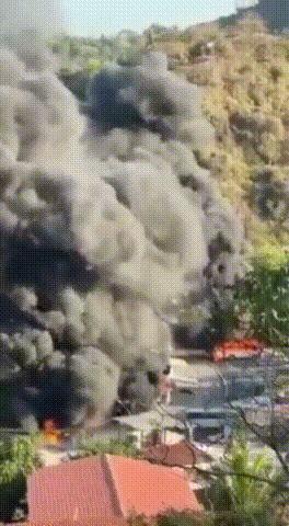 重大消息：🚨 美国 🇺🇸 与墨西哥 🇲🇽 数小时前开展联合行动，毒枭头