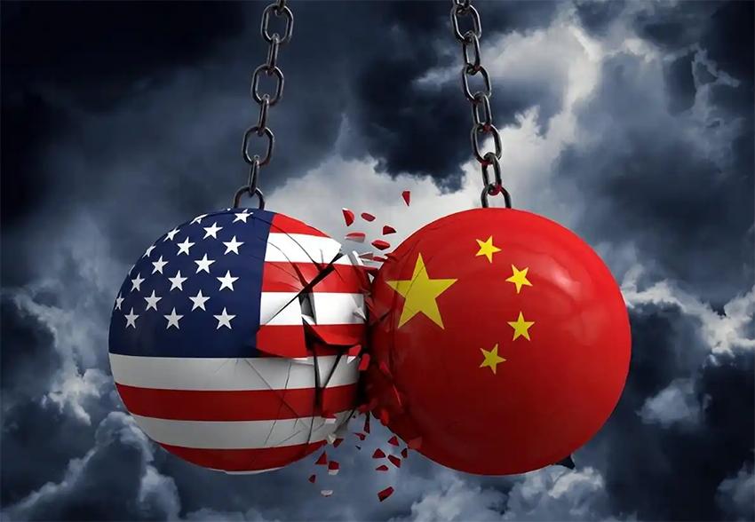 尽管美国的衰败是事实，但他一定不会自觉的退出霸主的殿堂，一定会用一场垂死挣扎、穷