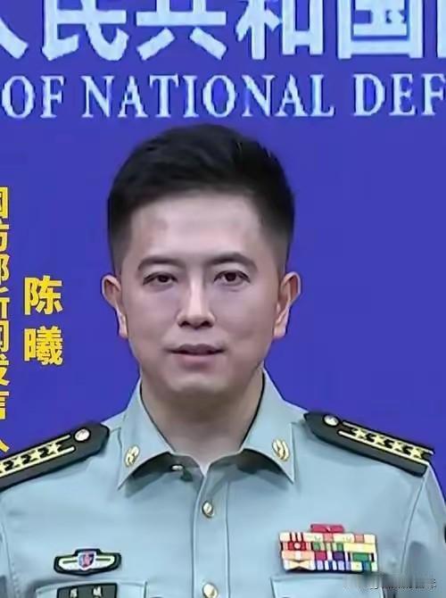 中国国防部发表严正声明
 
10月11日，针对赖清德相关讲话里不断渲染紧张氛围、