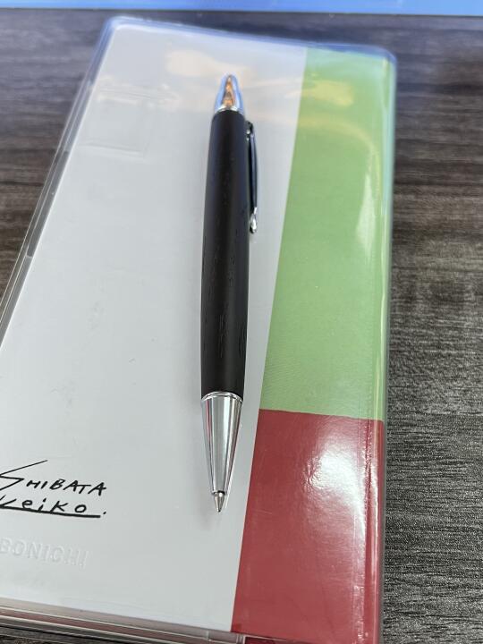 求助三菱橡木笔杆圆珠笔 笔芯更换