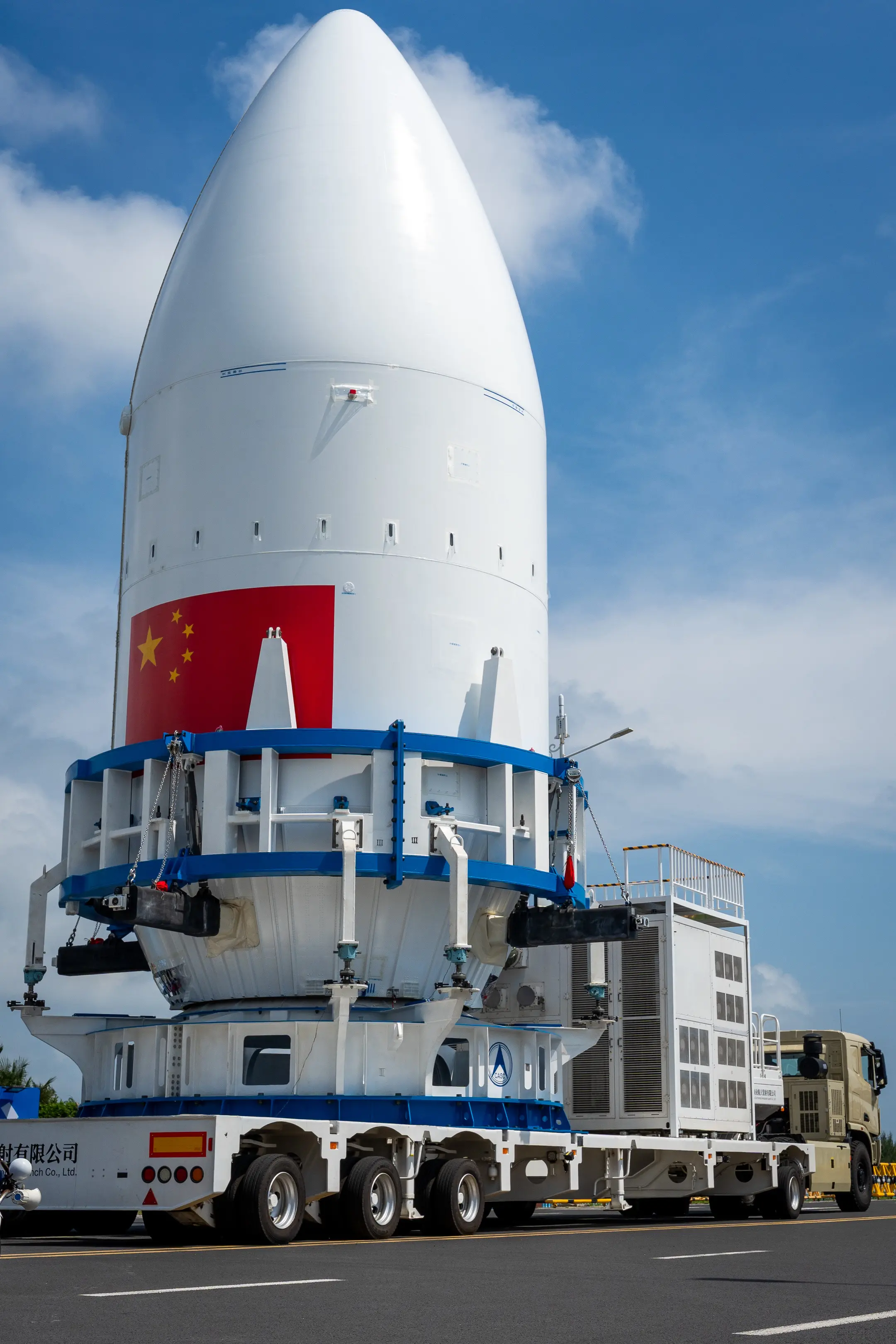 千里之行始于足下！向太空进发！