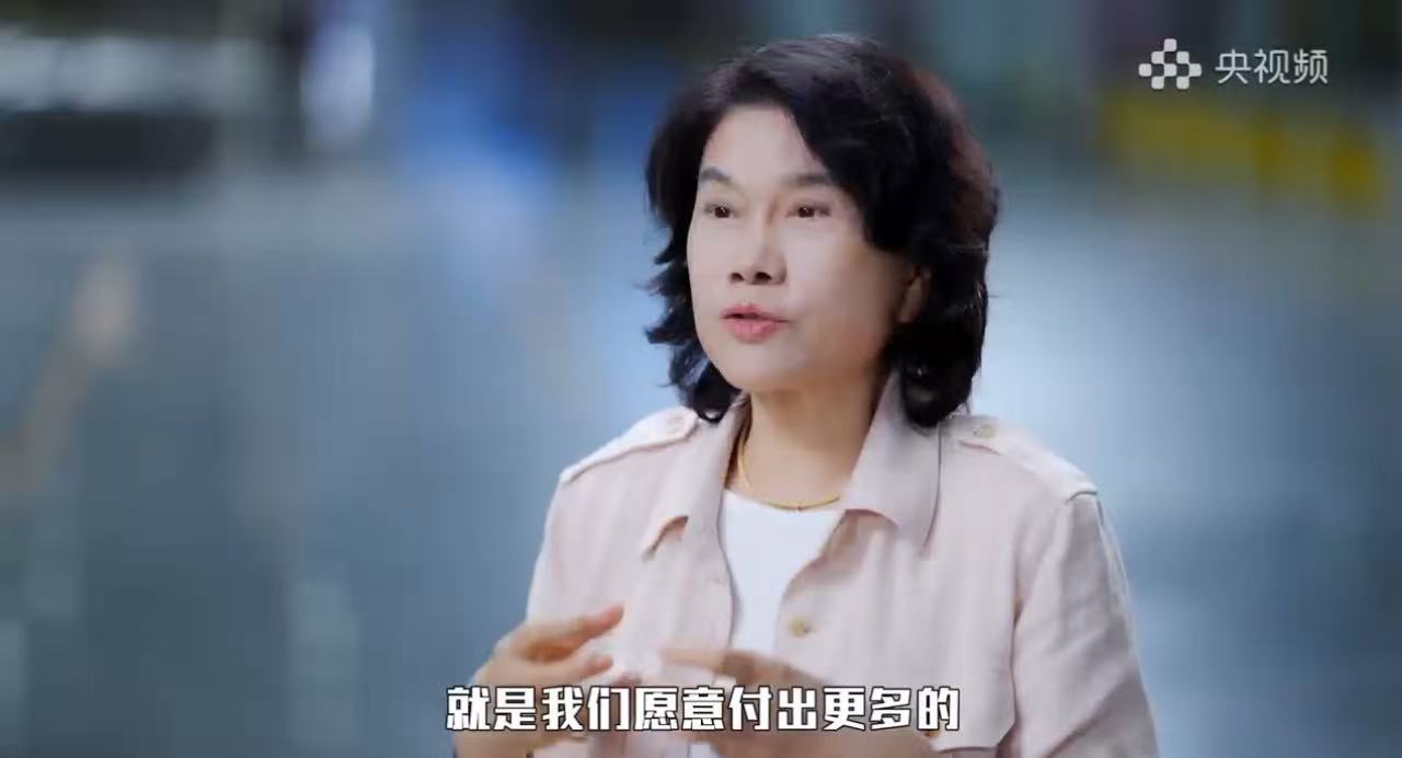 让鲜花一个月不蔫的秘密白电圈真没见过这么“较真”的！格力是真不搞贴牌，从压缩机、