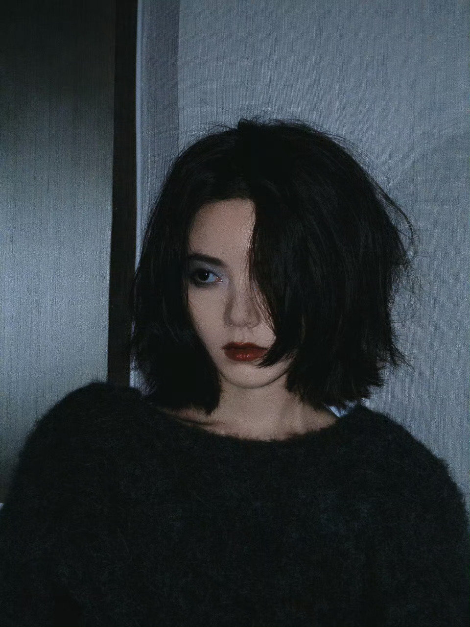 我家爱豆说啥了 “拯救心情的方法有很多，例如睡了个饱觉，买了一東漂亮的鲜花。” 