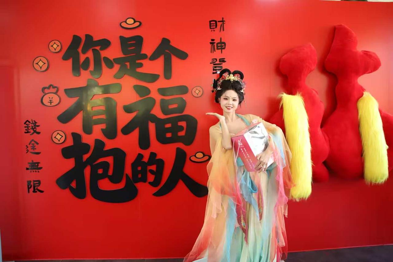 新年许愿超灵，打卡超出片，东莞观音山作为粤港澳地区家门口的福缘胜境，也是备受大家