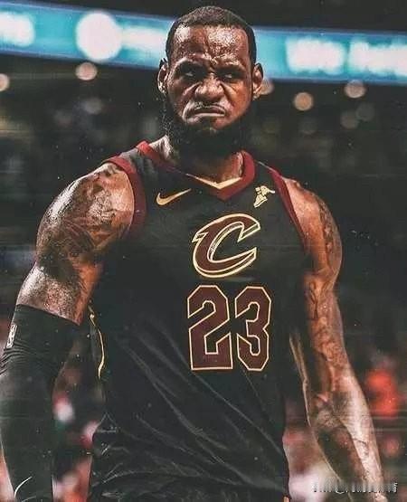 NBA个人奖项规定一个赛季至少要出战65场比赛。即便詹姆斯下场比赛就复出，本赛季