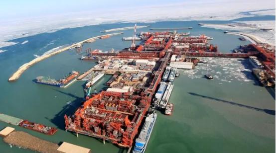 “这回中国可要栽个大跟头，把本全赔光了！”面对中国斥巨资买下卡沙甘油田的独家开采