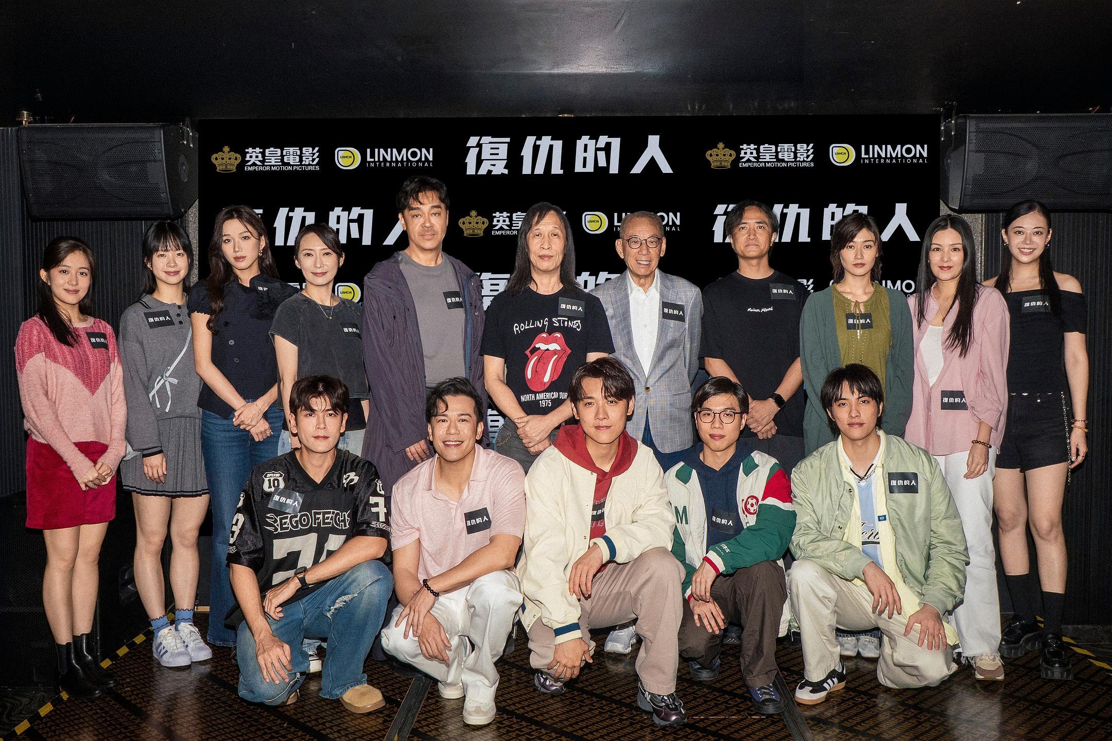 刘青云新片复仇的人开拍 英皇电影又开机新片了，犯罪嫌疑电影《复仇的人》。改编自陈