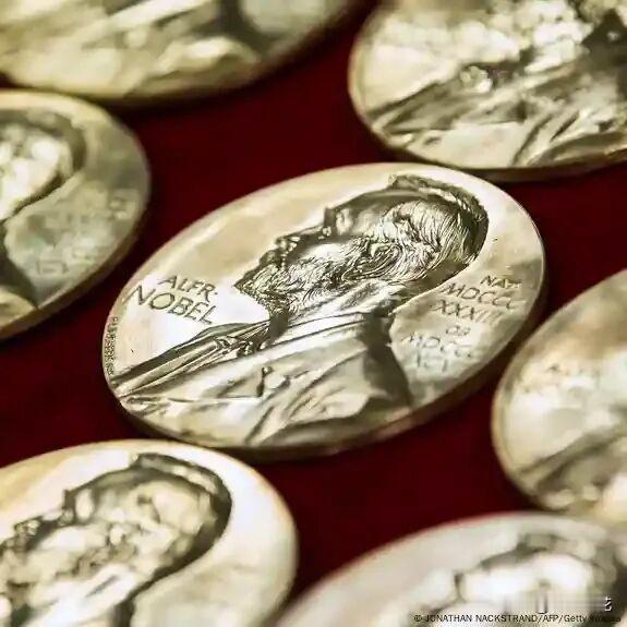 快讯：
诺贝尔和平奖揭晓特朗普无缘落选
  当地时间10月10日，2025年诺贝