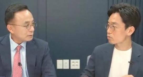 中国成下一个日本？韩专家曝惊人真相：底牌太狠，根本比不了！
随着经济增速放缓与房
