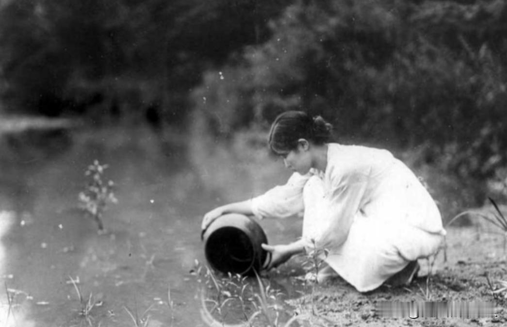 据史料记载，抗美援朝时期，中国和朝鲜双方都禁止解放军与朝鲜妇女通婚。这一举措的背