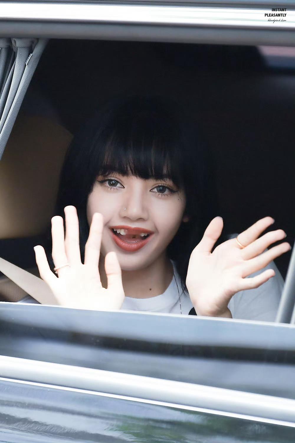 LISA  lisa亚女一 【那年今日】200704 MBC打歌下班LISA相关