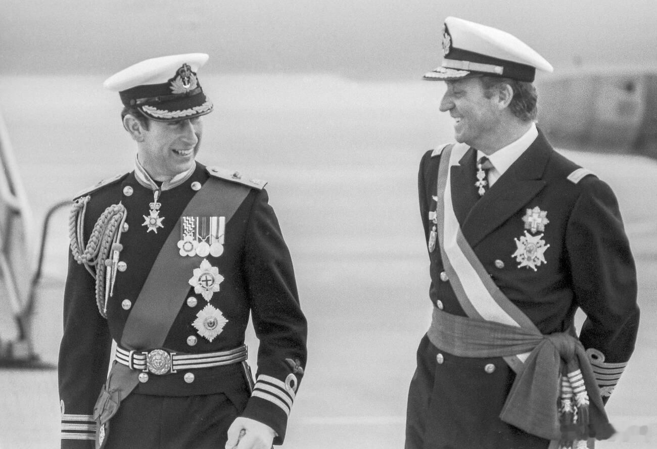 西班牙王室 🇪🇸1月5日，胡安·卡洛斯国王88岁生日快乐。世界各国王室