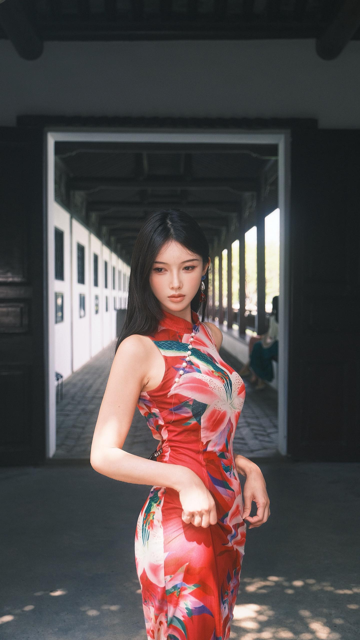 你在我旁边 只打了个照面