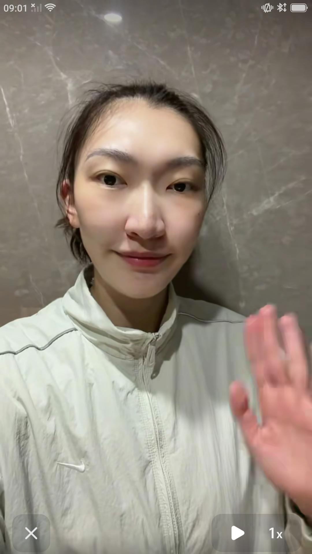 【中国女篮名将韩旭更新社媒，配文到:大家好我是韩旭，我的2026年WNBA 赛季