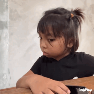 小三们都出来吧，今天是什么日子我们都知道，每年小三最狂妄的就是这个时候！ 