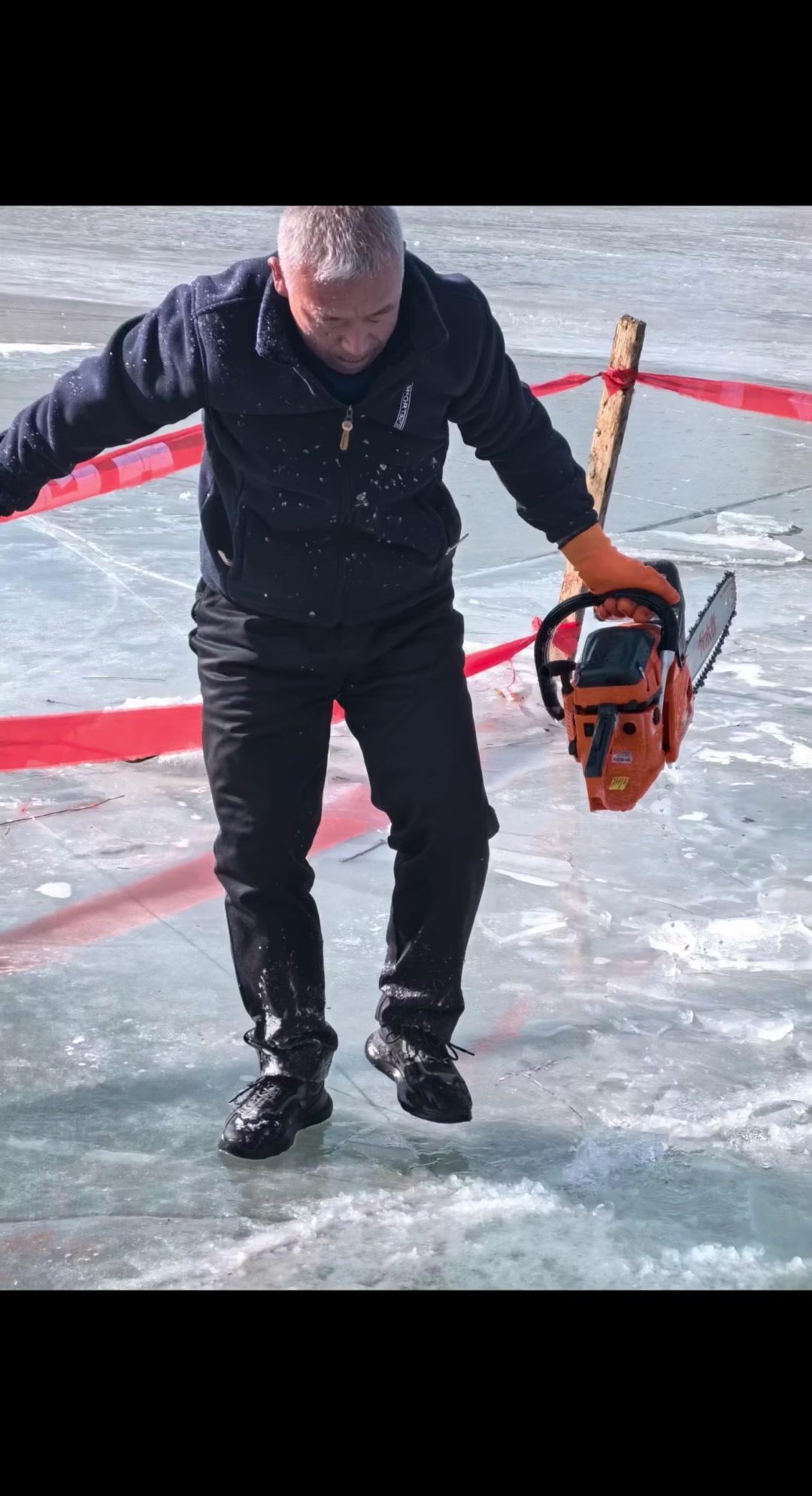 冬泳破冰有多难？🌊马上过年了，突然想起去年冬天第一次尝试冬泳的场景。站在泳池边