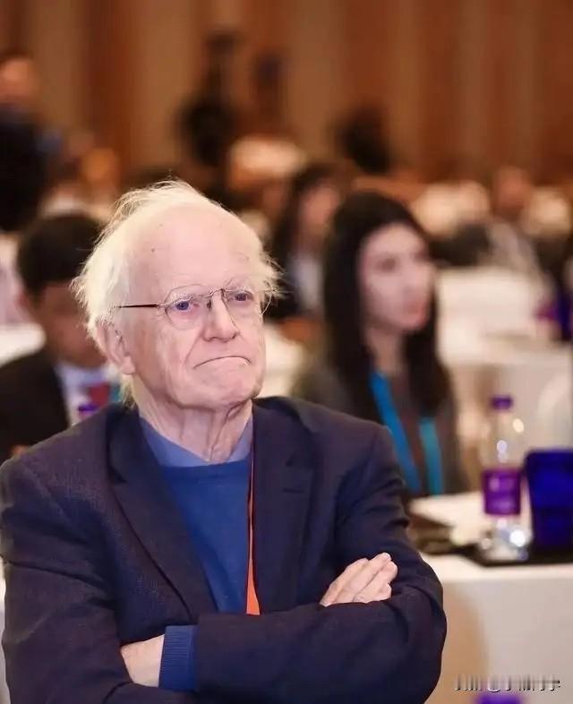 一个英国人都把证据摆齐了，咱们自己咋还在“慢半拍”？

看到这条消息，说句实在话