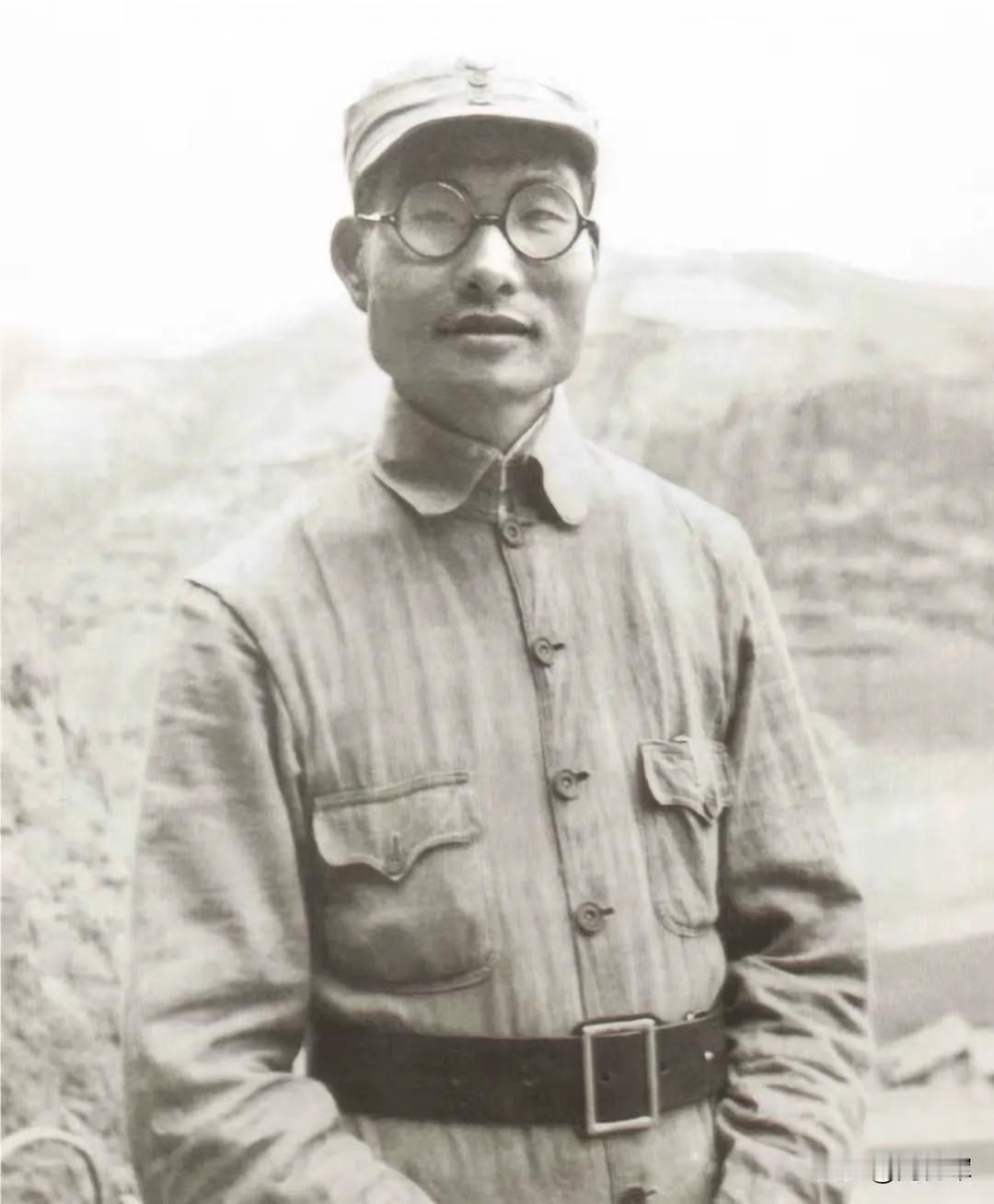 八路军留守兵团是后勤部门？是游击队？

最近看到了一个帖子在比较萧劲光的留守兵团
