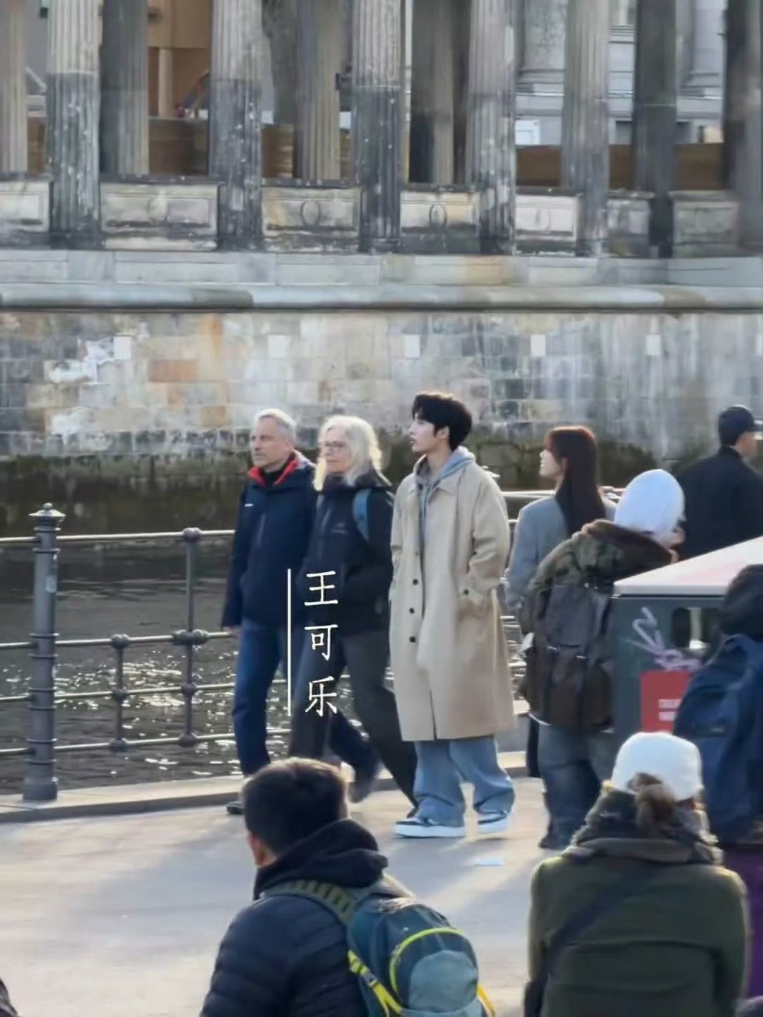 杨超越董思成新剧柏林路透 杨超越董思成新剧柏林拍摄路透 杨超越董思成新剧柏林路透