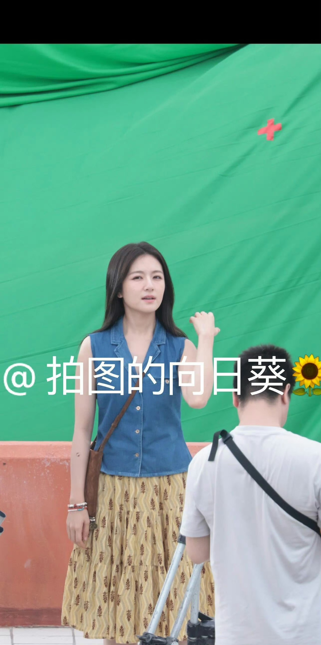 李兰迪《海岛舒服日志》路透生图，好漂亮！！简直太适配海岛风了！！[好喜欢][好喜