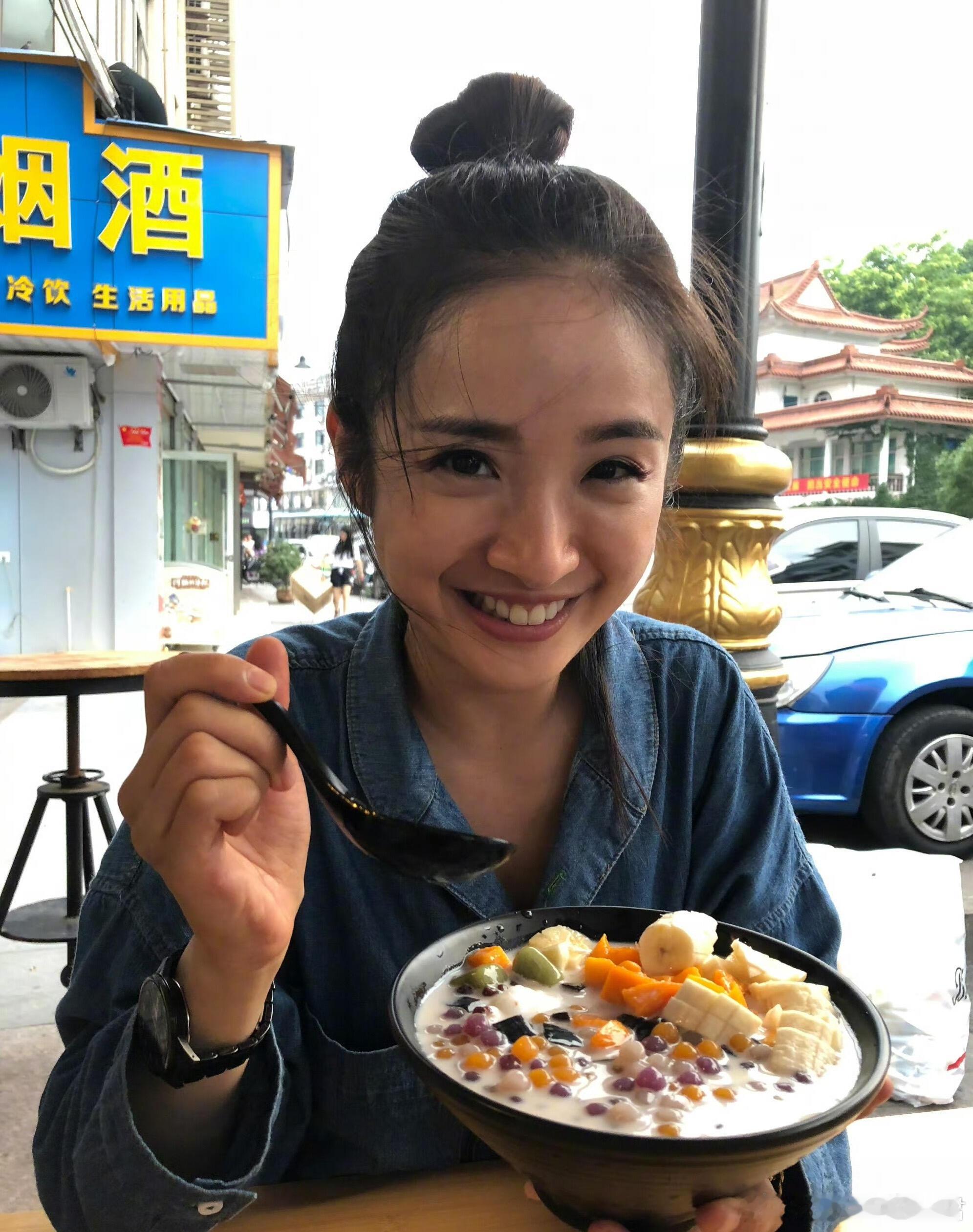 林依晨在挑战说apt不被发现吗还以为林依晨在挑战说apt 我发誓我听到了APT！