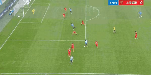 大连英博发威啦！大连英博1比0爆冷拿下上海海港，送中超三冠王2连败，大连英博梭鱼