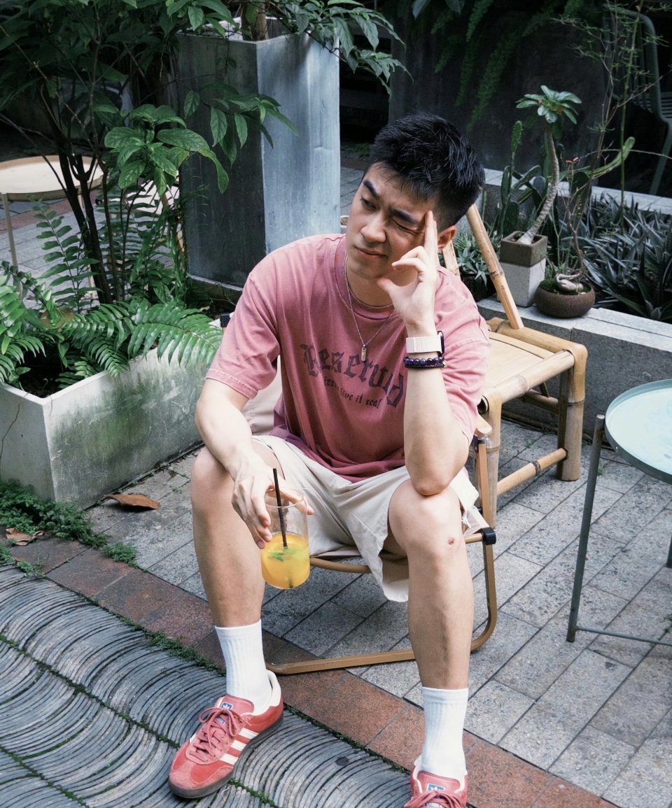 思慕社字母 所谓 dom，就是经过时间的沉淀，有自己的个人修养和涵养，有自己的精