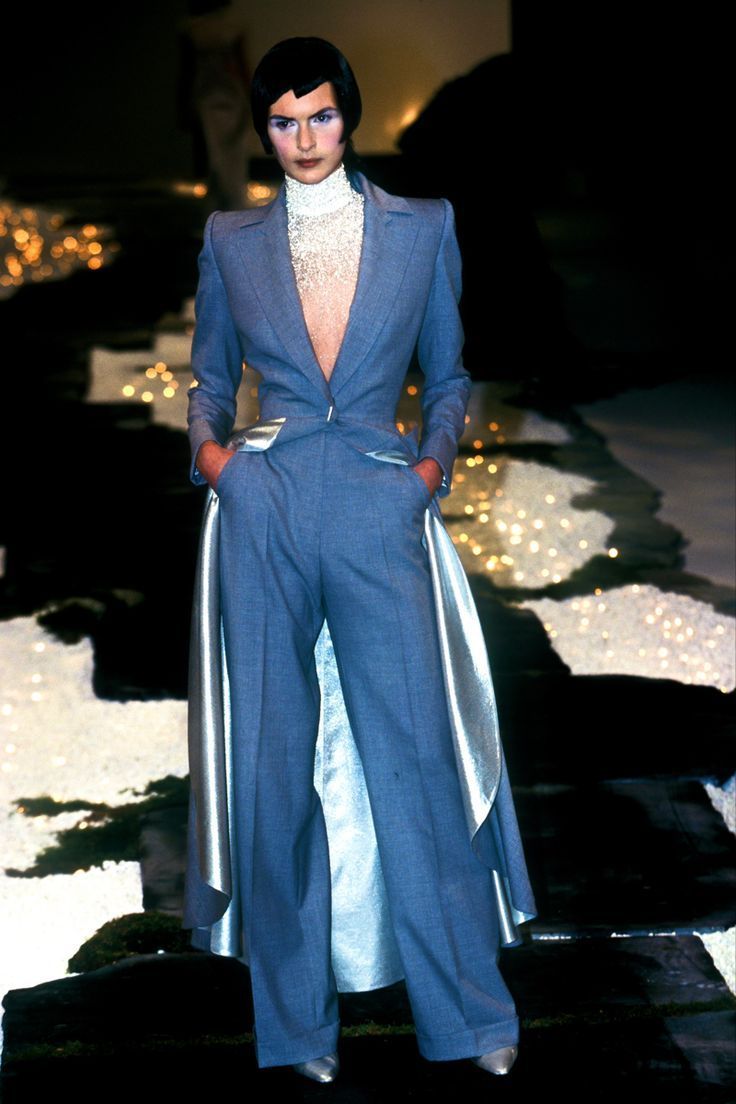 【来自投稿】Givenchy纪梵希1998春夏高定秀场 