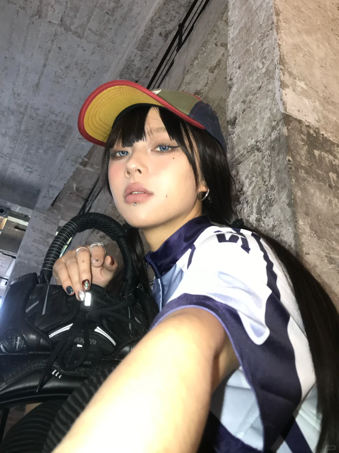 没开玩笑，我的玛莎拉蒂就是淋了一夜雨后被腐蚀成雅迪电动车了，你们没见过...