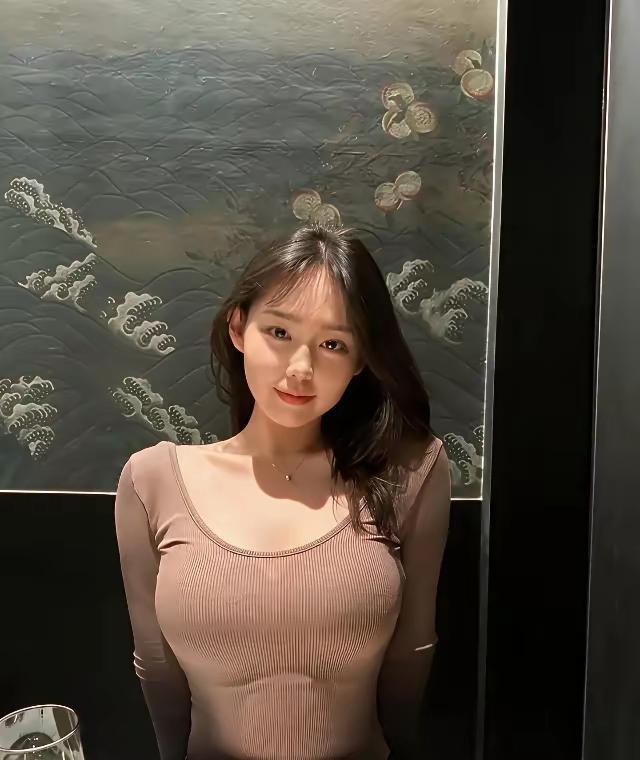 女人，都渴望被看到。对女人来说，一个男人最核心的魅力，最让她上头的，最让她无法抗