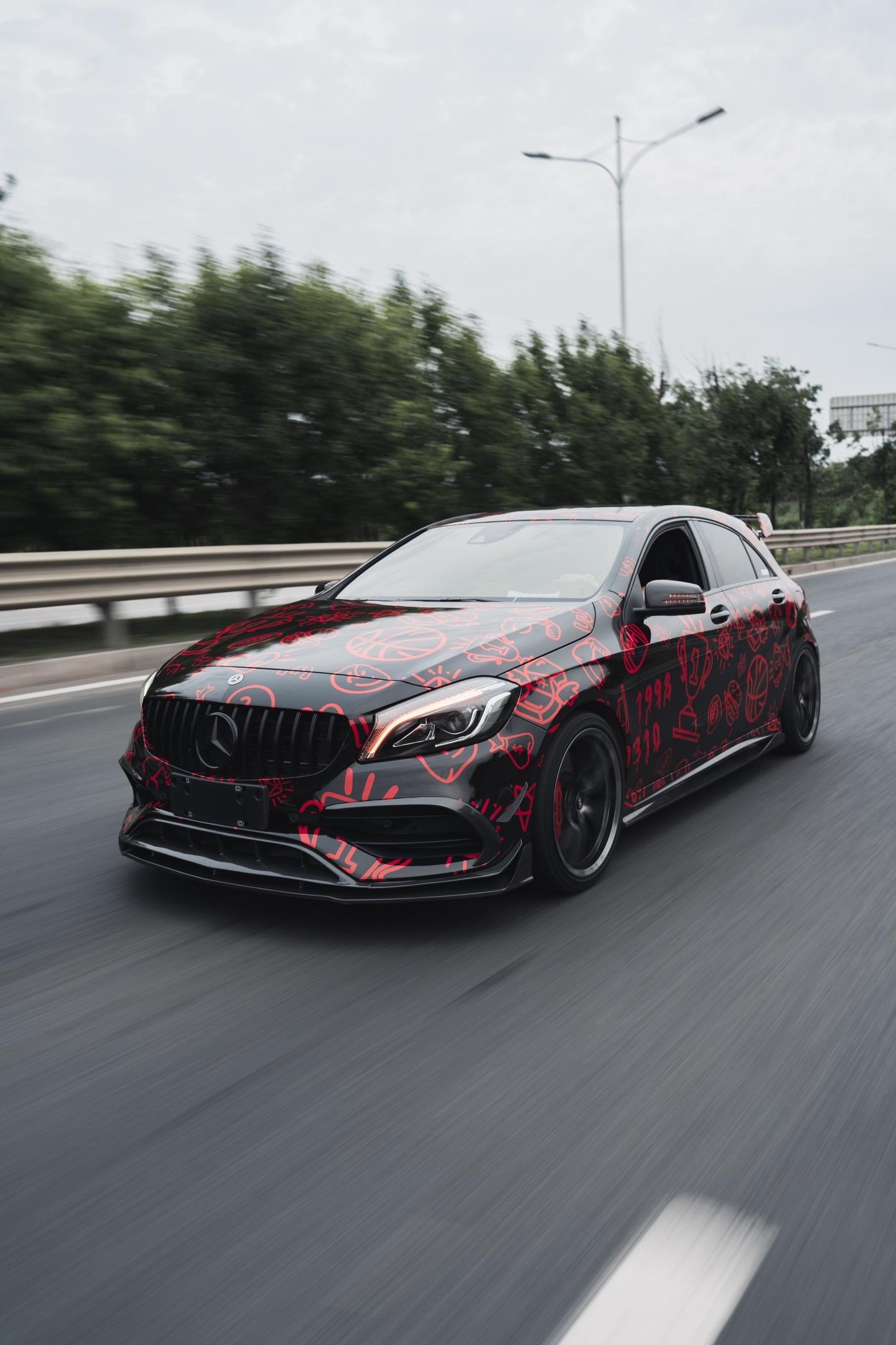 Benz a45。帅哦