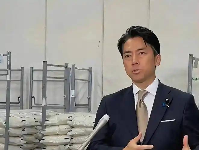 很气愤，日本喊话中国了！

6月28日，正在首尔访问的日本防卫大臣小泉进次郎，在