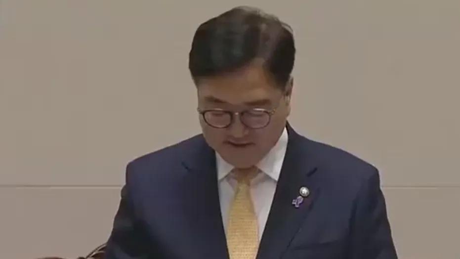 韩国总统尹锡悦等8人被列入逮捕名单


当地时间12月10日，韩国国会通过了“要