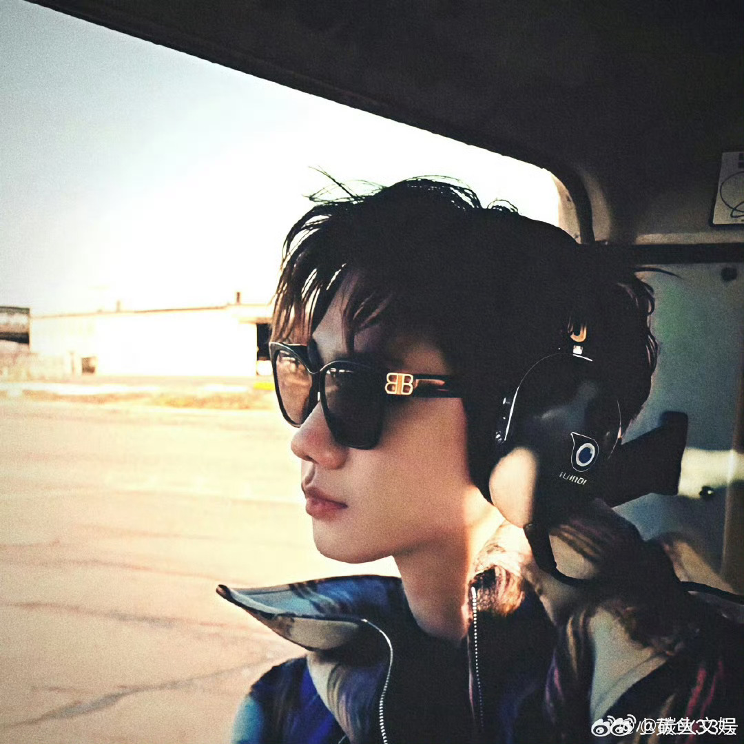 汪苏泷如果听见请回答汪苏泷太有派了π，直升机上限定版明日世界，宝宝勇敢飞我们永相