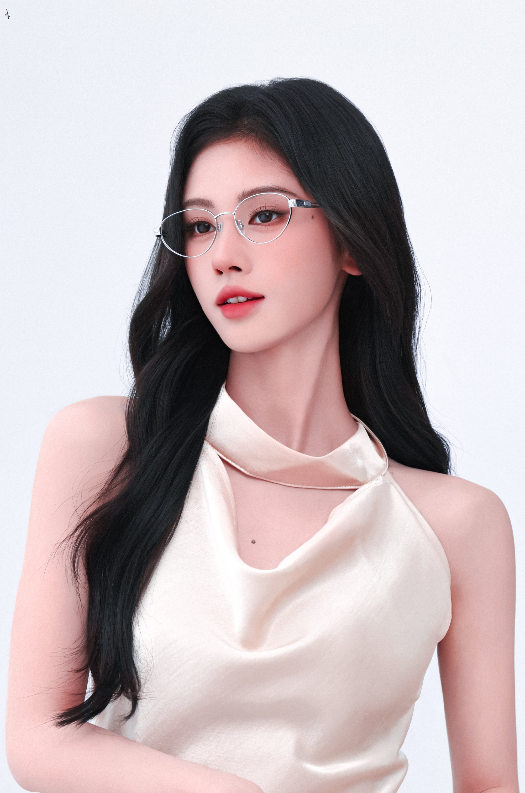 🕶️小猪在认真学习中鞠婧祎万花世界杀青请客鞠婧祎直播