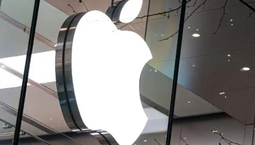 苹果MacBook Neo卖爆！首批售罄紧急扩产，芯片短缺成隐忧
 苹果新款平价